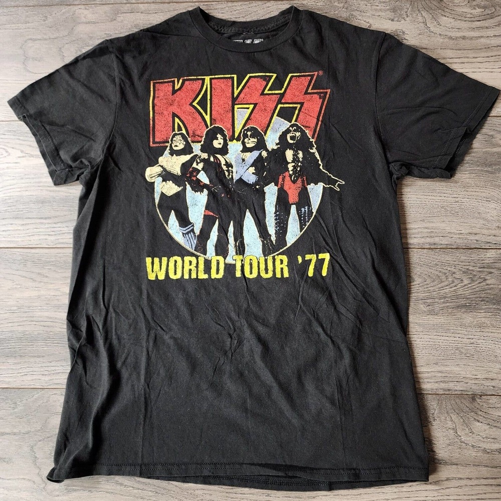 KISS Shirt Sz M Black World Tour 1977 70s Music Rock Band Merch Graphic Tee